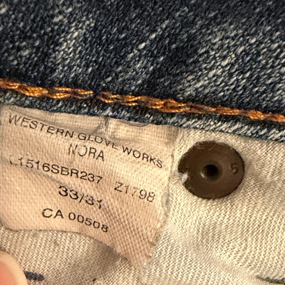 Silver Women's Boot Cut Stretch Jeans 33 x 31 - Picture 11 of 12